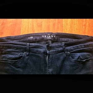 White House Black Market Women's Skinny Jeans - Navy